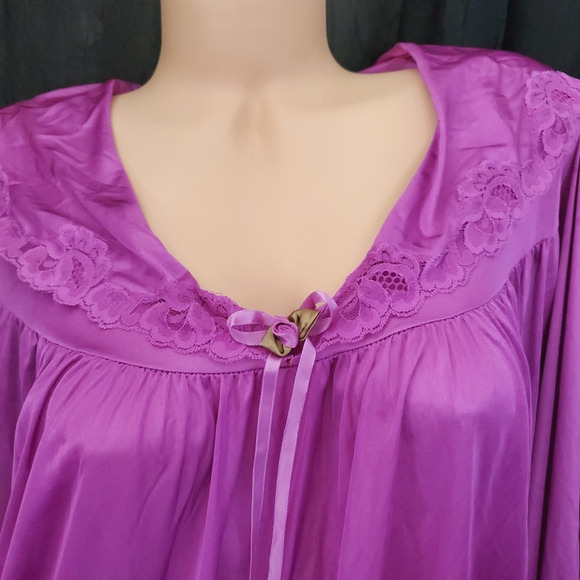 NEW Vintage GILEAD Babydoll Nightgown SILKY PURPLE Lace Collar Balloon Sleeve M - Picture 2 of 12